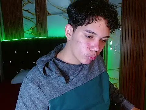 haku_nayro