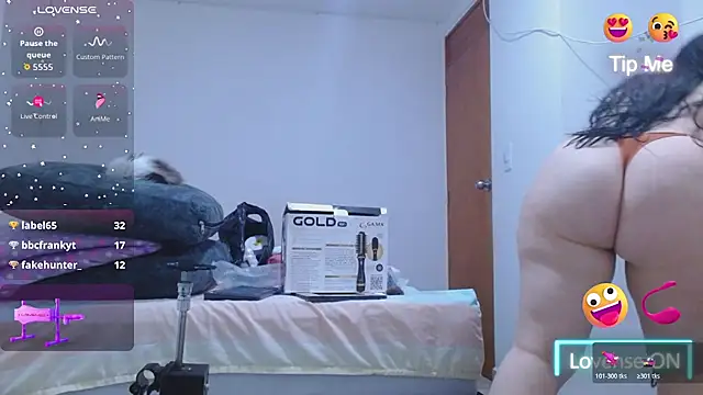 isabel_24_gil webcam