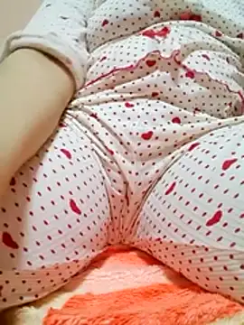 Bombamom webcam