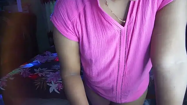 BengaliQueenStar webcam