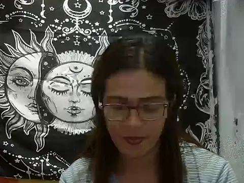 juicycum069 webcam