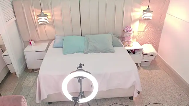 lilithst_ webcam