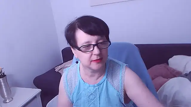 ChristaRose live cam on StripChat