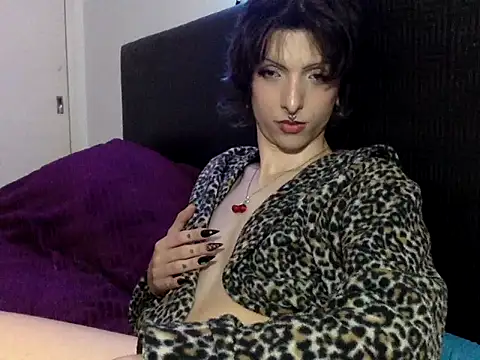 Hunter_cunty live cam on StripChat