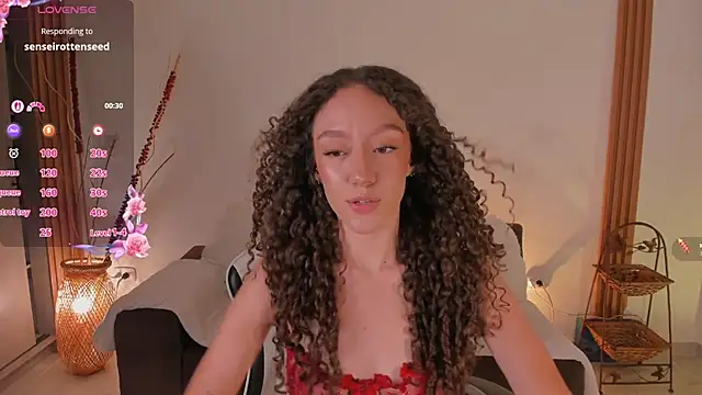 ChloeMoreti webcam