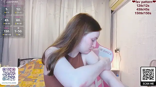bae_cake_ webcam
