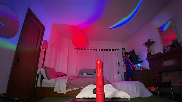 GennaJames webcam