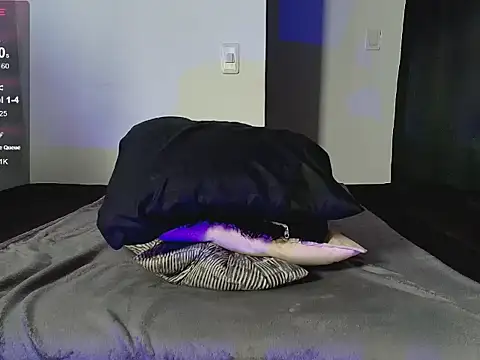 Lucio__Fox webcam