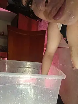 Zoebreastmilk2