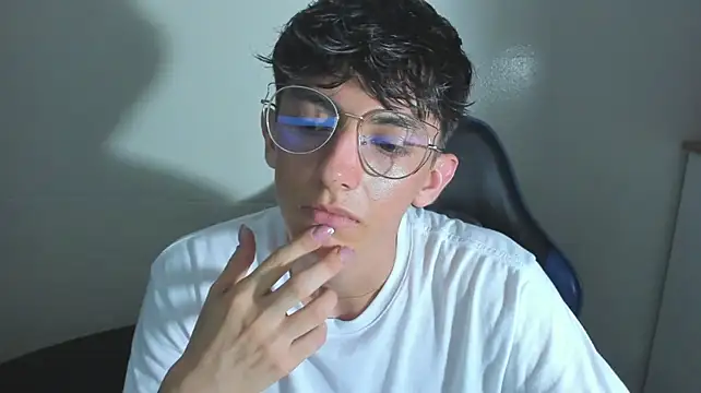 ElanGiraldo webcam