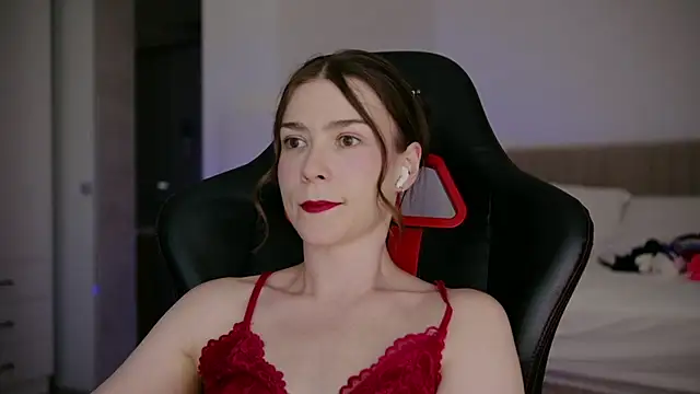 WowHelloAlice