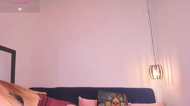 _mykinkydoll_ live cam preview