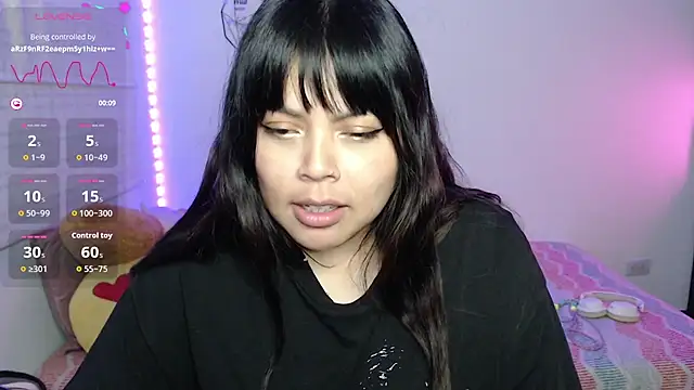 EllieMoonX webcam