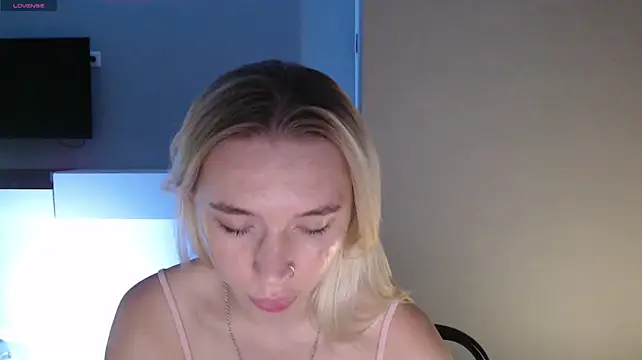 Emily_Hartt