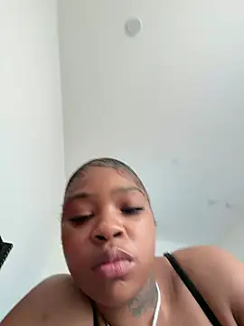 cumforyannna webcam