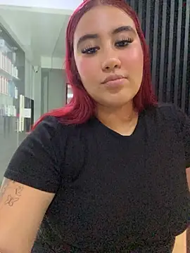 Miaa_Foxx03 webcam