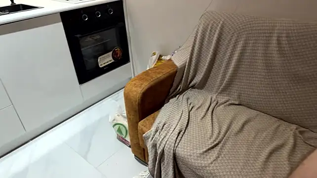 Blonde88888 webcam