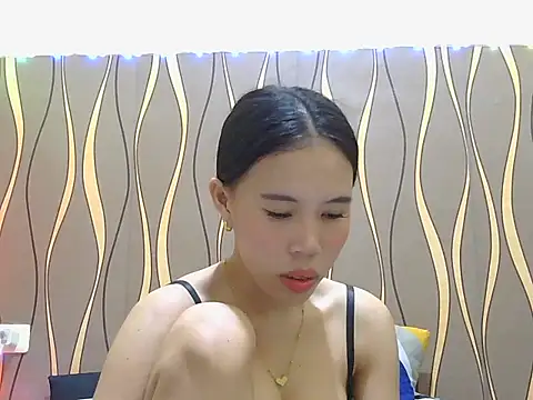 YoungLovers4u webcam