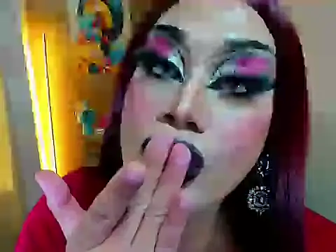 Master_Nicole webcam