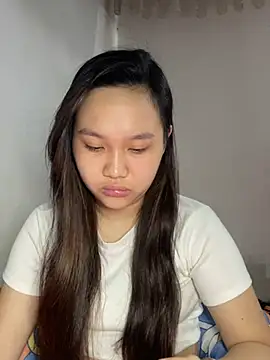 Almira6868 webcam