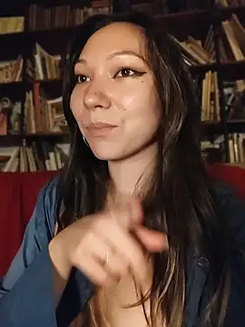 LoveFoxyQueen webcam