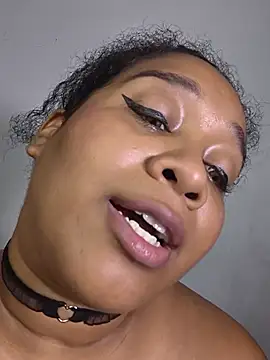 Yera_brown69 webcam