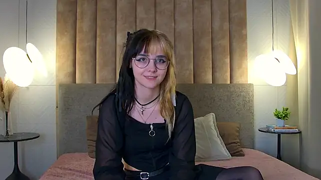 AmyRivers webcam