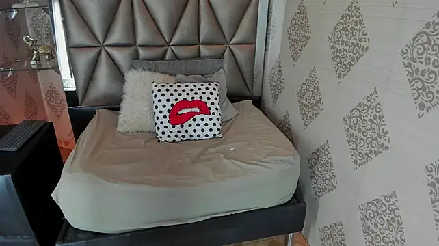 Ataleya_Doll webcam