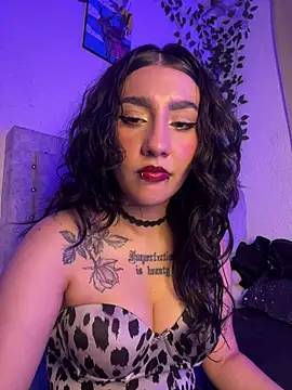 Baby_bansheee webcam