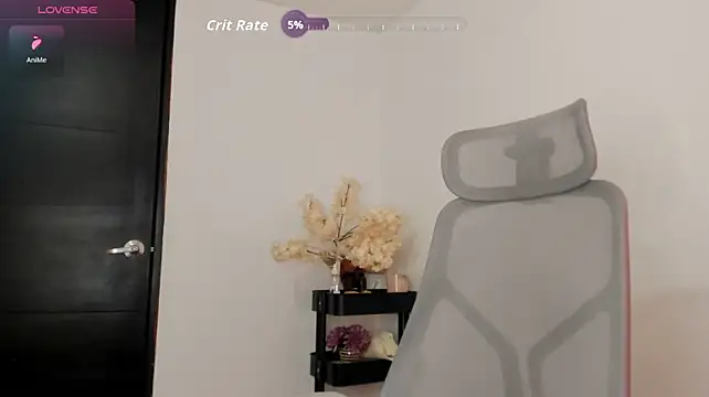 lauramcdowell1 webcam