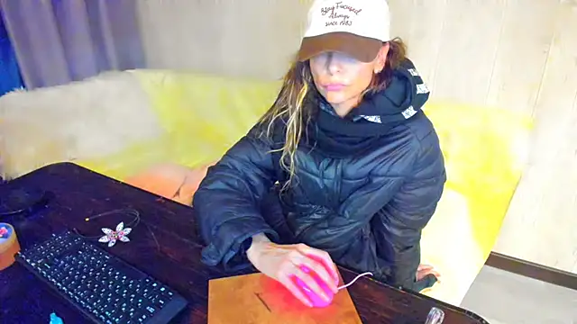 Elizabe_th webcam