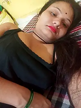 Priti_hote webcam