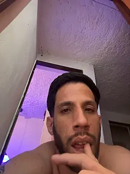 karim_mansur's live room