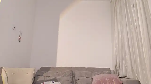 DaphneWayne webcam