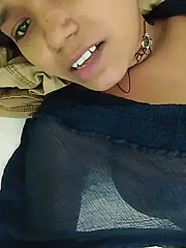 hotrinastudent live cam preview