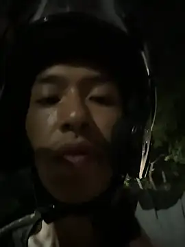 TonnyBottom