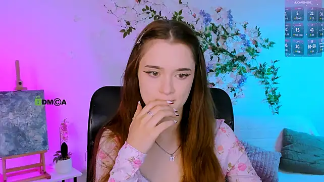 liana_kisses (F teen) - 💗🍑doggy in panties🍑💗