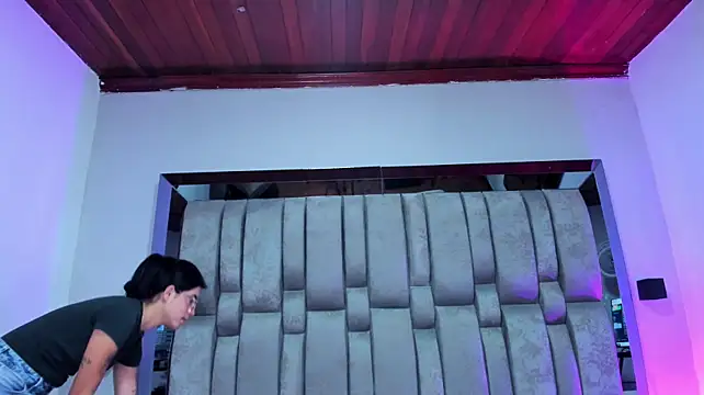 milawink (F young) - FUCK ME HARD MACHINE CONTROL X 3 MIN