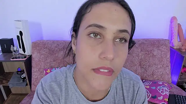 SusanLustTV webcam