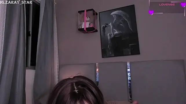 Zaray_star webcam