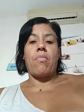 Molly_newman6 live cam on StripChat