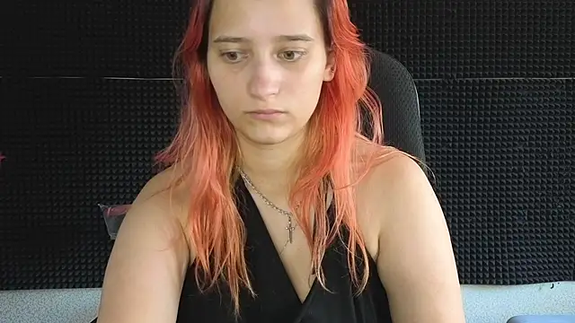 RachelPirce live cam on StripChat
