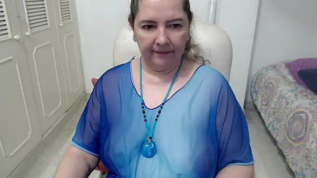 leonela_69 webcam