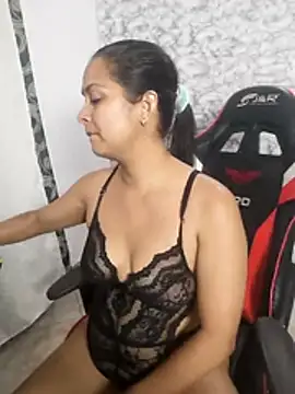 Zarinamoon webcam