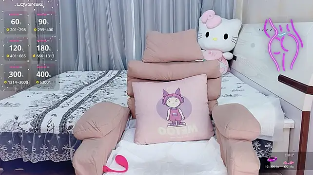 yangyang_520 (Ask my age) - 上位骑乘3分钟ride a penis for 3 minutes