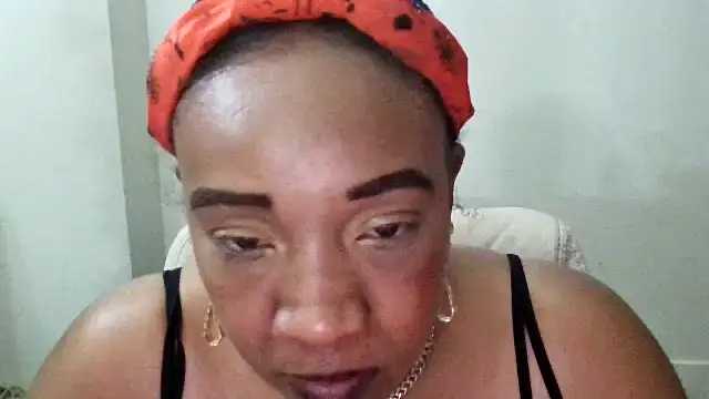 mzpretty444 webcam