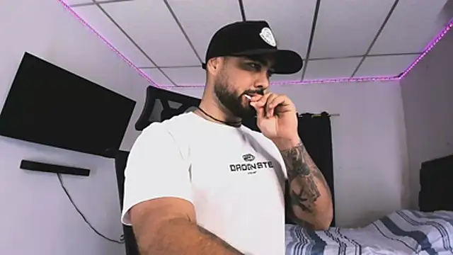 Sebas-hott webcam