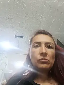 saray_hotty webcam