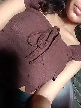 Aaisha-16