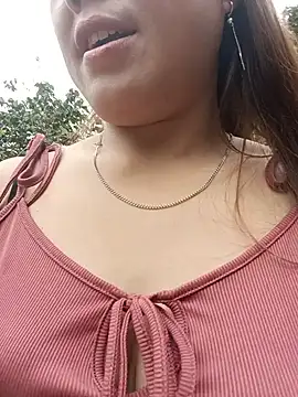 Sara_pusyy webcam